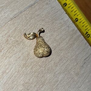 Gold Tone Pear Brooch
